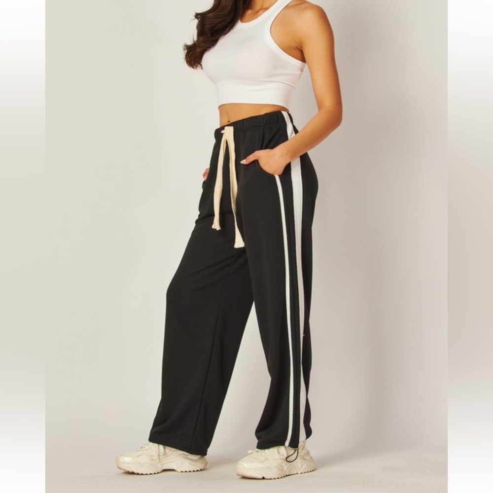 French Terry Two Striped Sweatpants - Picture 3 of 4